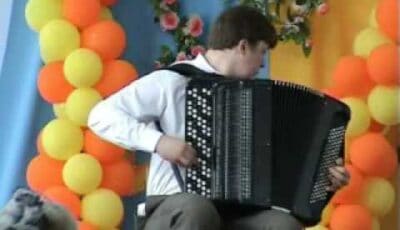 Alexander Hrustevich Performs Vivaldi on Accordion