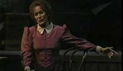 Dame Kiri Te Kanawa Sings Si, Mi Chiamano Mimi from La Boheme by Puccini
