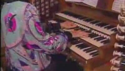 Diane Bish Performs Pomp and Circumstance by Edward Elgar
