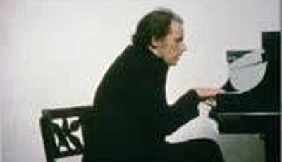 Glenn Gould Performs Bach’s Prelude and Fugue in C Sharp Minor, BWV 849