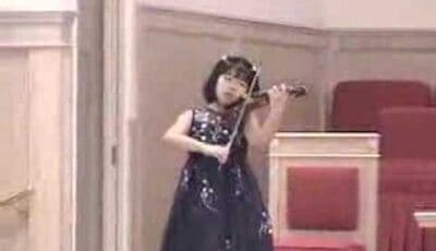 8-Year-Old Plays Tempo di Minuetto by Kreisler
