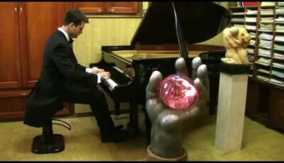 Mozart’s Variations in C Major, K. 265, Performed by Leonardo Locatelli