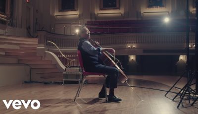 Yo-Yo Ma Performs Bourrée I and II from Bach Cello Suite No. 3